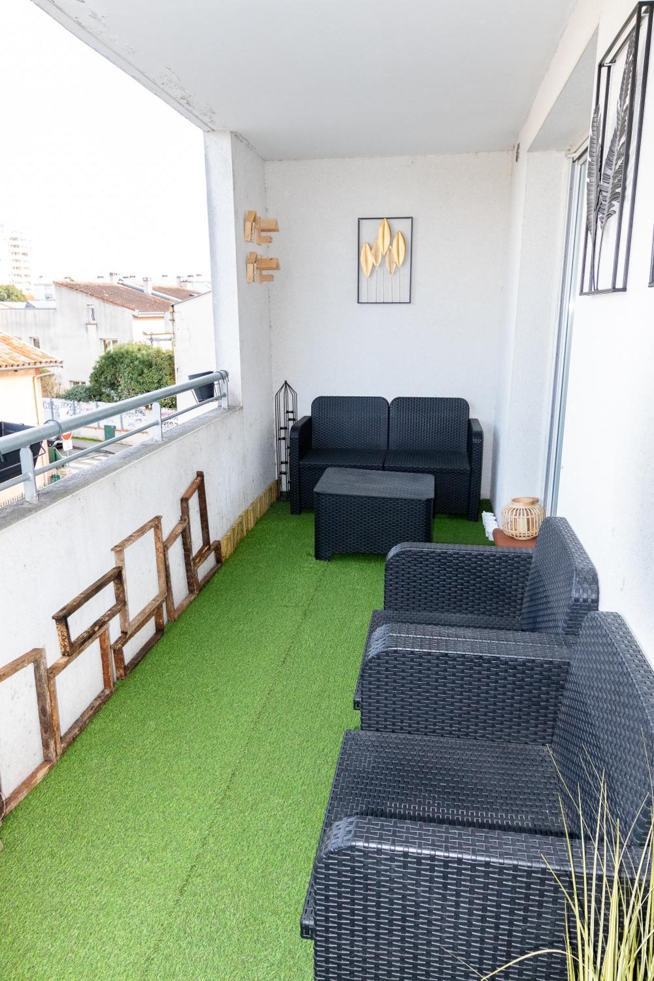 Chouette , Un Logement T3 Cozy Tout Proche Du Metro Et Parking Prive A Disposition Тулуза Екстер'єр фото